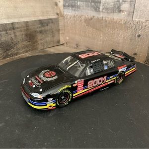 DALE EARNHARDT SR DIECAST 1/24 2001 PRACTICE PIT STOP CAR SNAP ON CAROLINA RUN